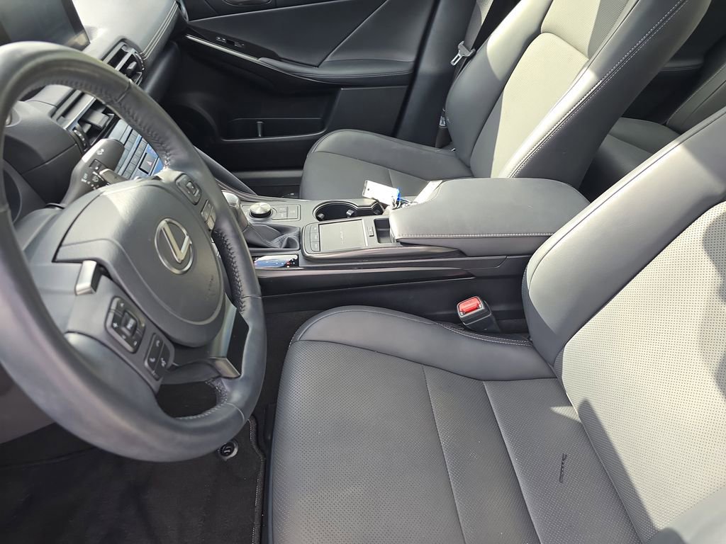 Used 2023 Lexus IS 300 w/ Comfort Package image 18