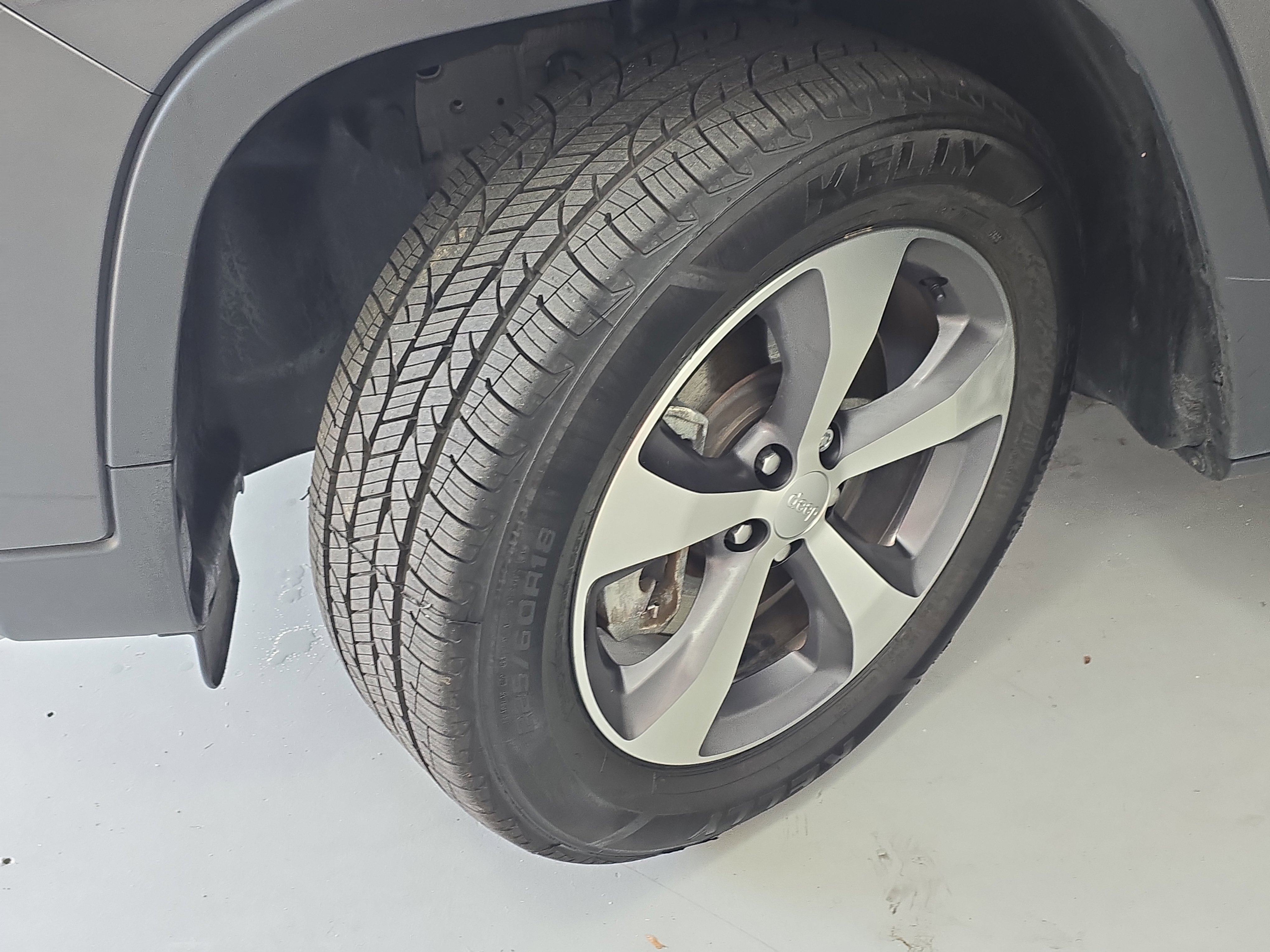 Used 2021 Jeep Cherokee Limited w/ Elite Package image 32