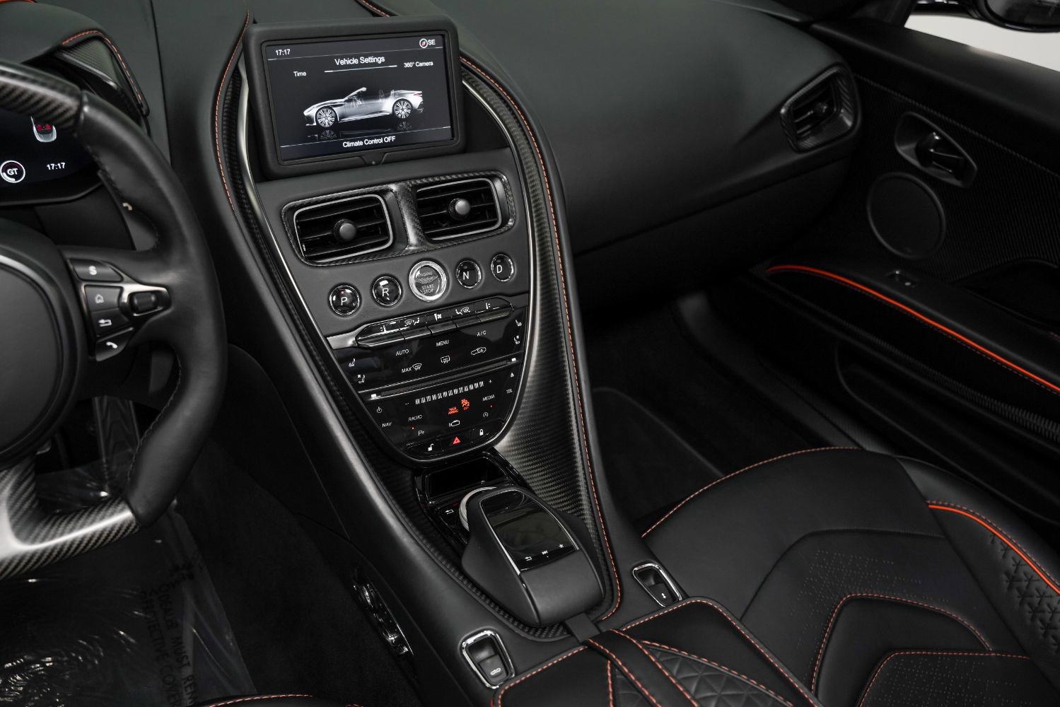 Used 2022 Aston Martin DBS Superleggera Volante RWD image 40