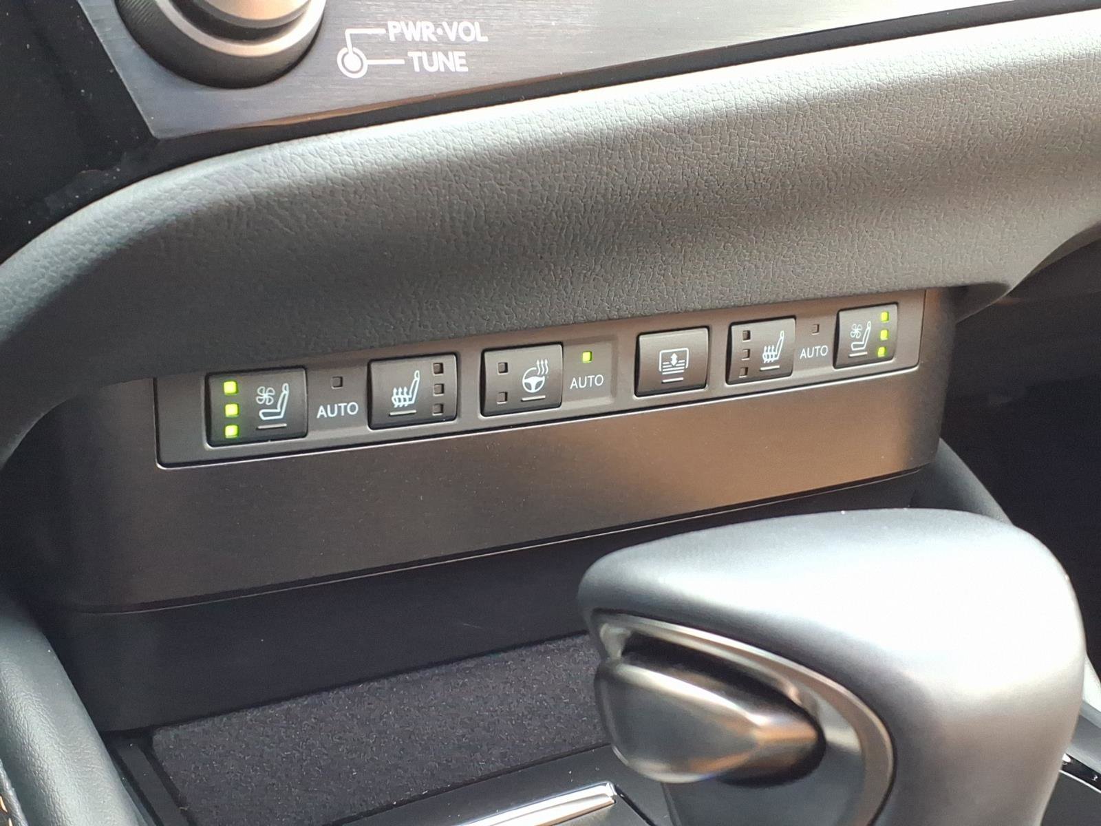 Used 2024 Lexus ES 350 Ultra Luxury w/ Accessory Package (Z1) FWD image 19