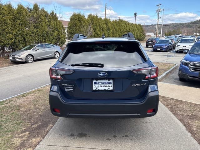 Certified 2024 Subaru Outback Premium image 5