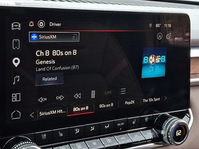 Used 2025 GMC Canyon Denali AWD/4WD image 18