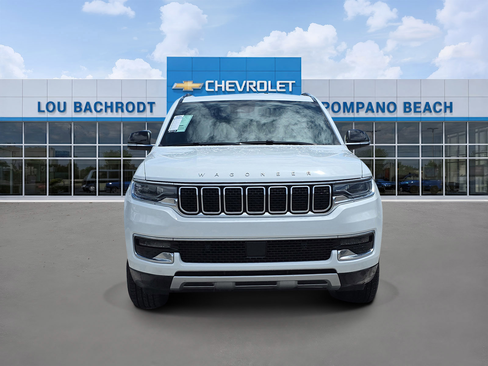 Used 2024 Jeep Wagoneer L Series II w/ Flexible Seating Group AWD/4WD image 2