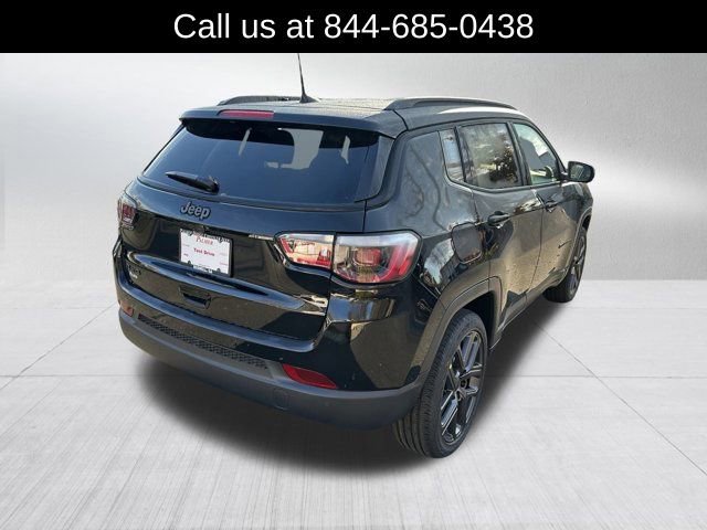 New 2026 Jeep Compass Limited image 5