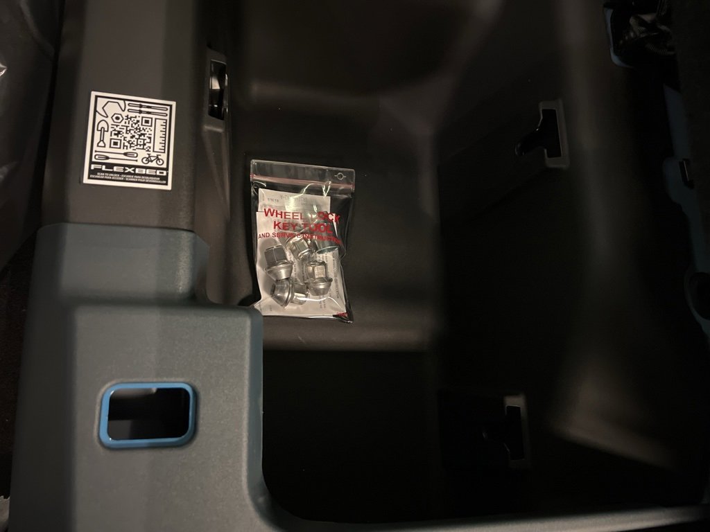 New 2025 Ford Maverick Lobo image 29