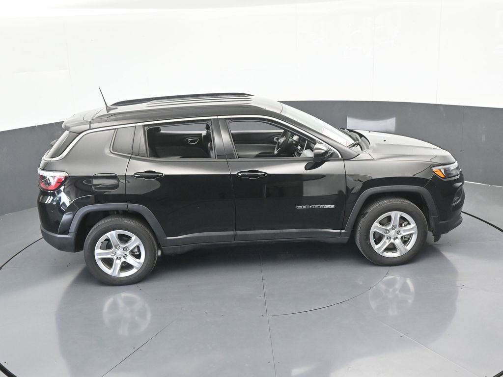 Used 2024 Jeep Compass Latitude image 49