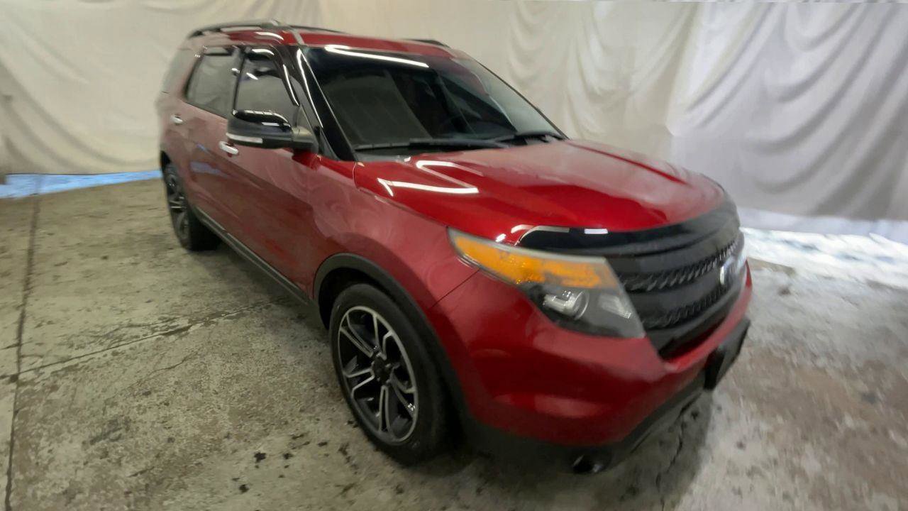 Used 2014 Ford Explorer Sport w/ Equipment Group 401A image 2