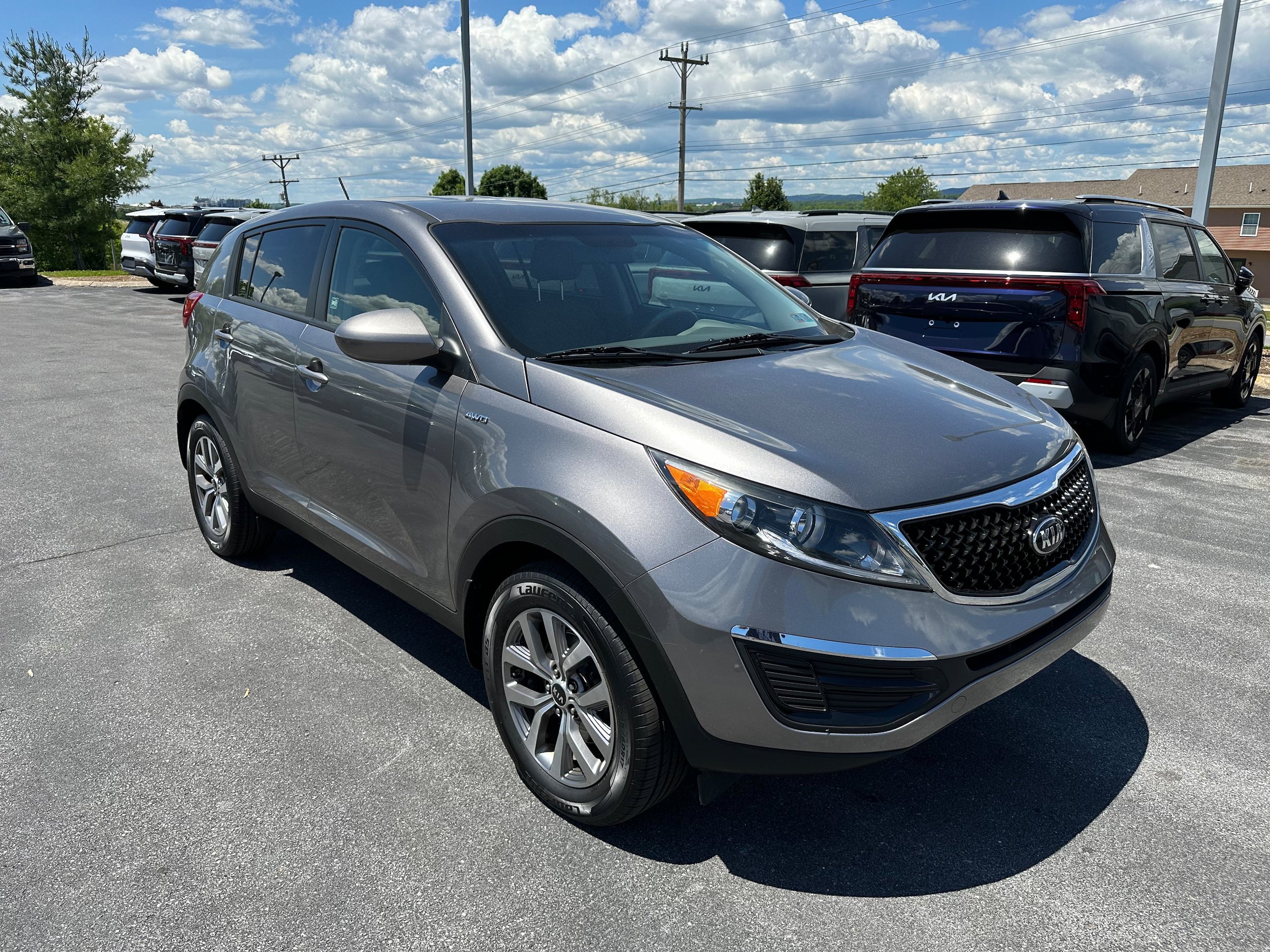 Used 2015 Kia Sportage LX AWD/4WD image 3
