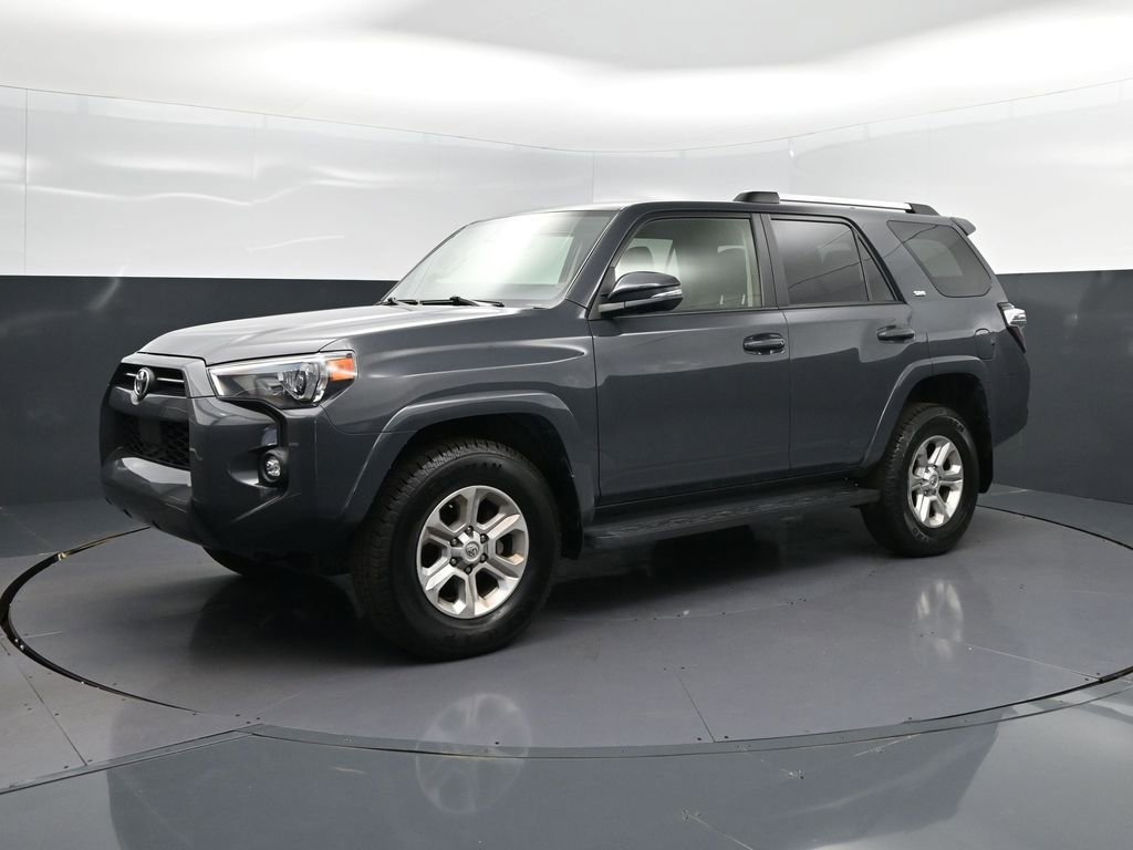 Used 2024 Toyota 4Runner SR5 Premium image 3
