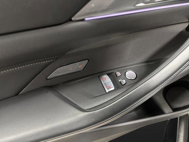 Used 2023 BMW M4 xDrive Competition image 29