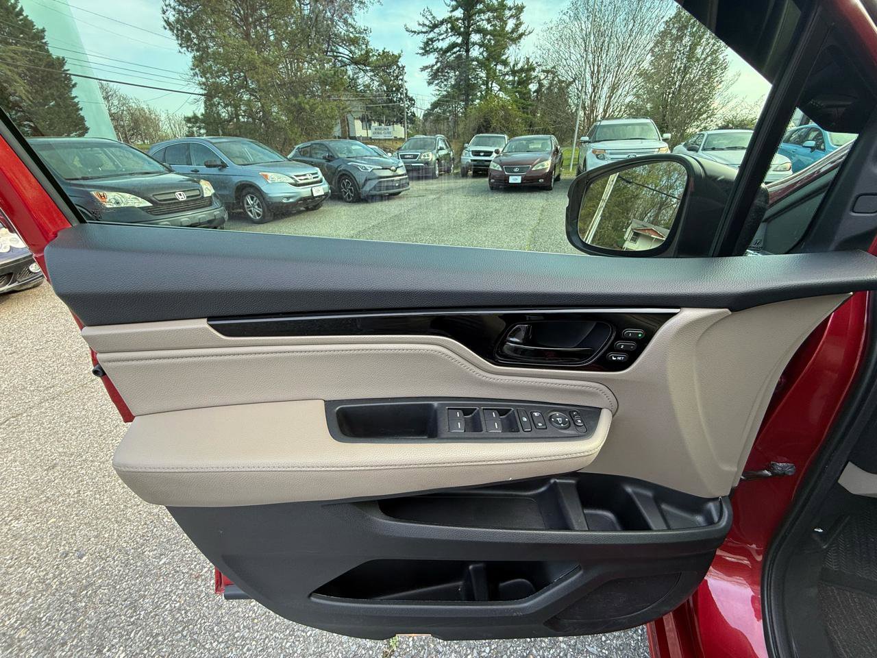 Used 2022 Honda Odyssey Touring image 11