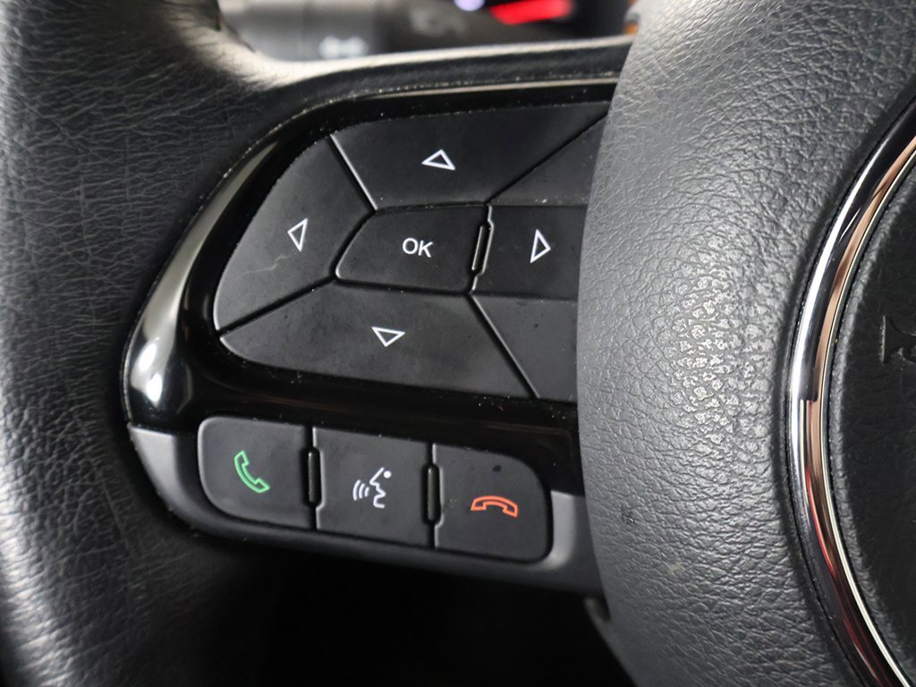 Used 2022 Jeep Renegade Altitude w/ Convenience Group image 39