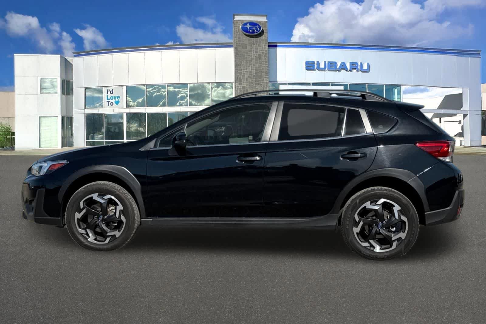 Used 2023 Subaru Crosstrek 2.5i Limited AWD/4WD image 9