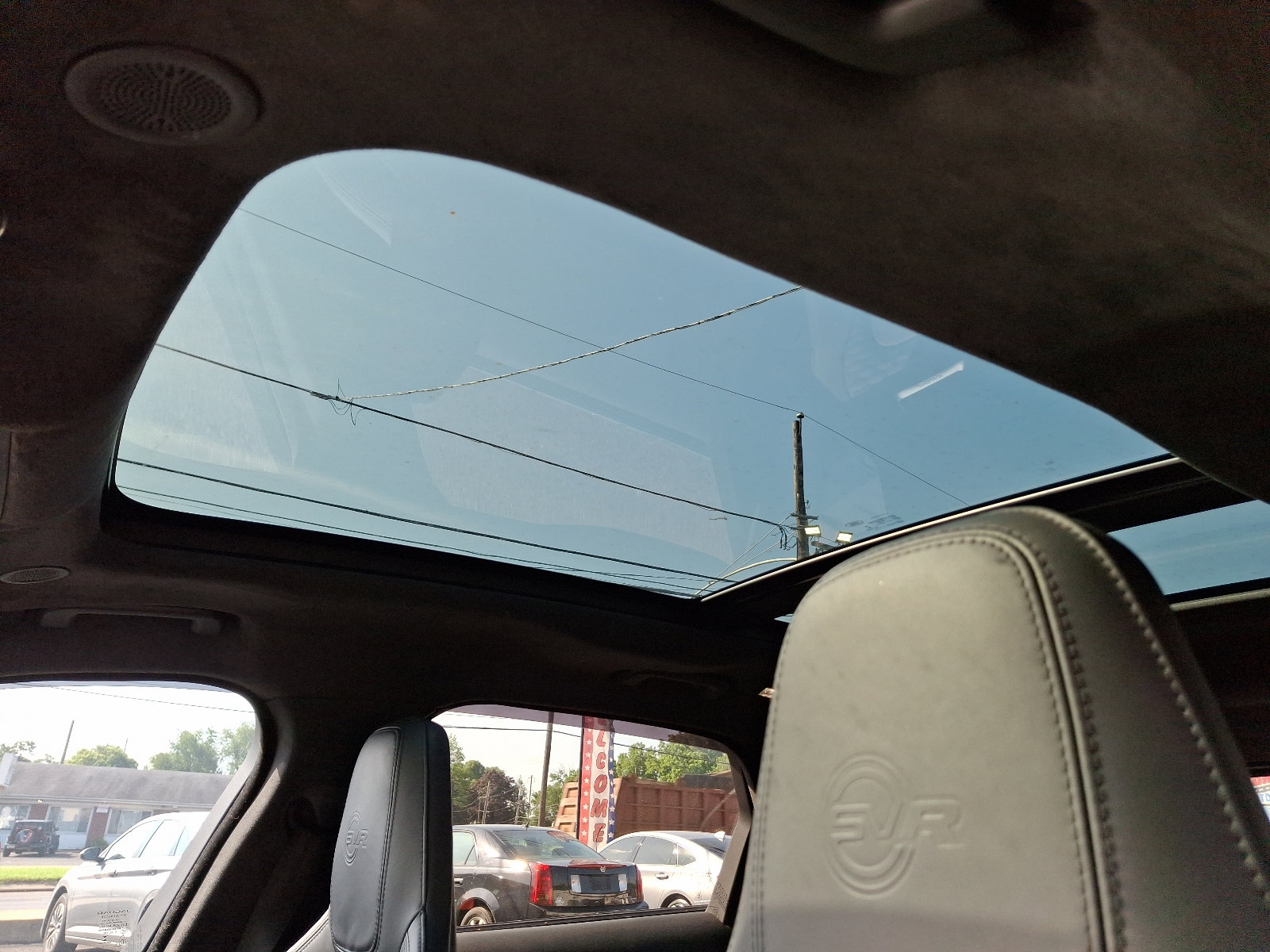 Used 2021 Jaguar F-PACE SVR image 14