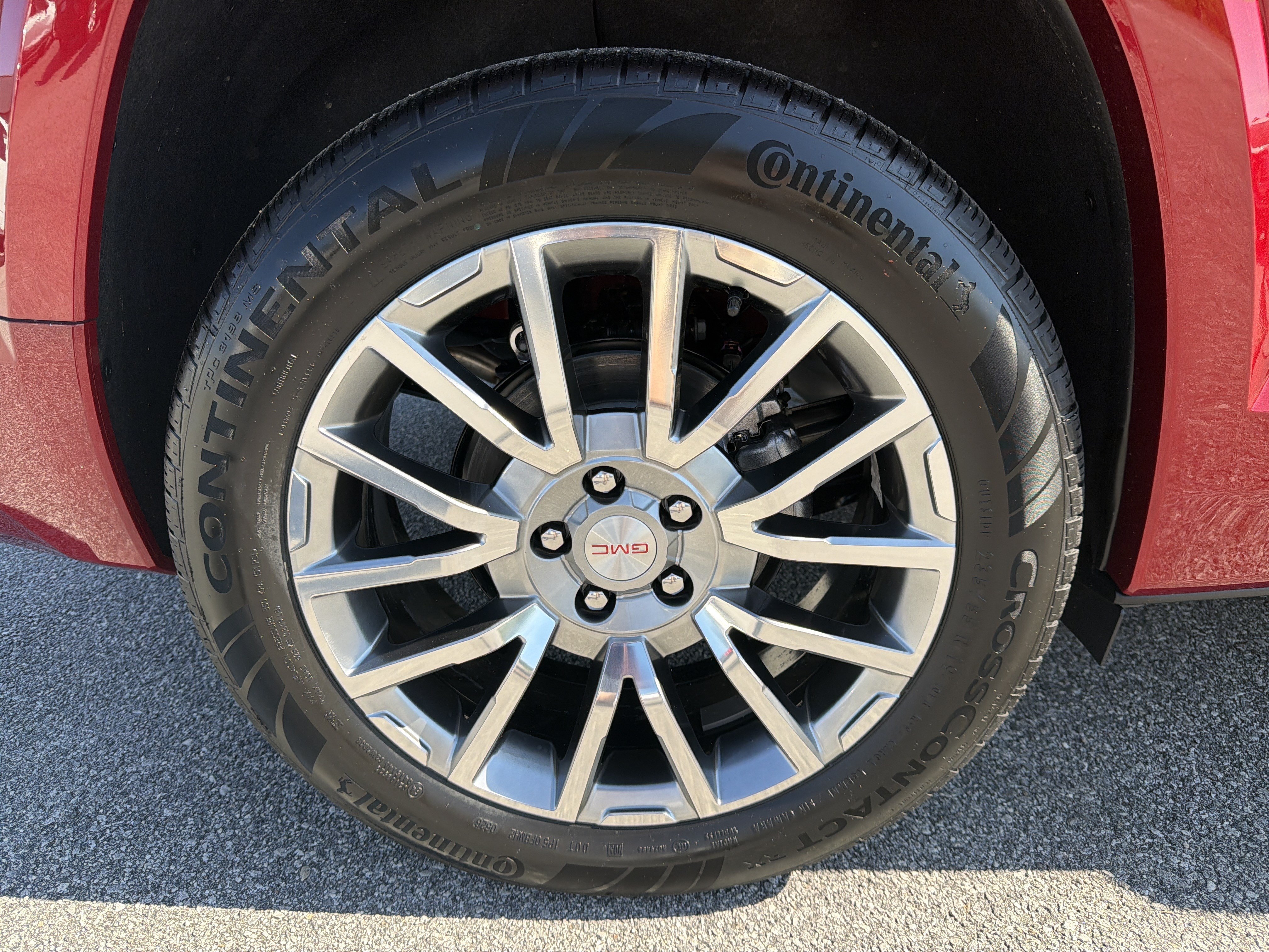 New 2026 GMC Terrain Denali AWD/4WD image 18