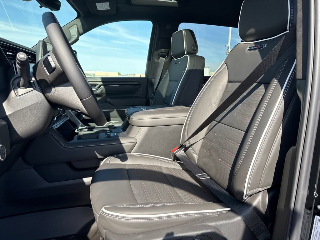 New 2026 GMC Sierra 2500 AT4X AWD/4WD image 17