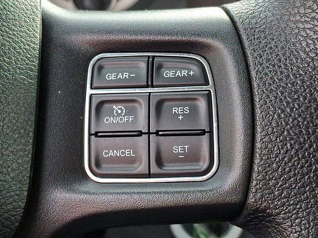 Used 2017 RAM 1500 Express image 20