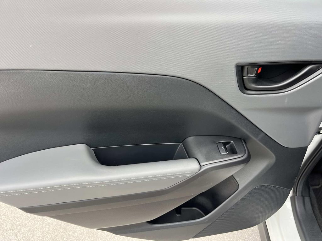 Used 2026 Subaru Crosstrek 2.0i Premium image 19