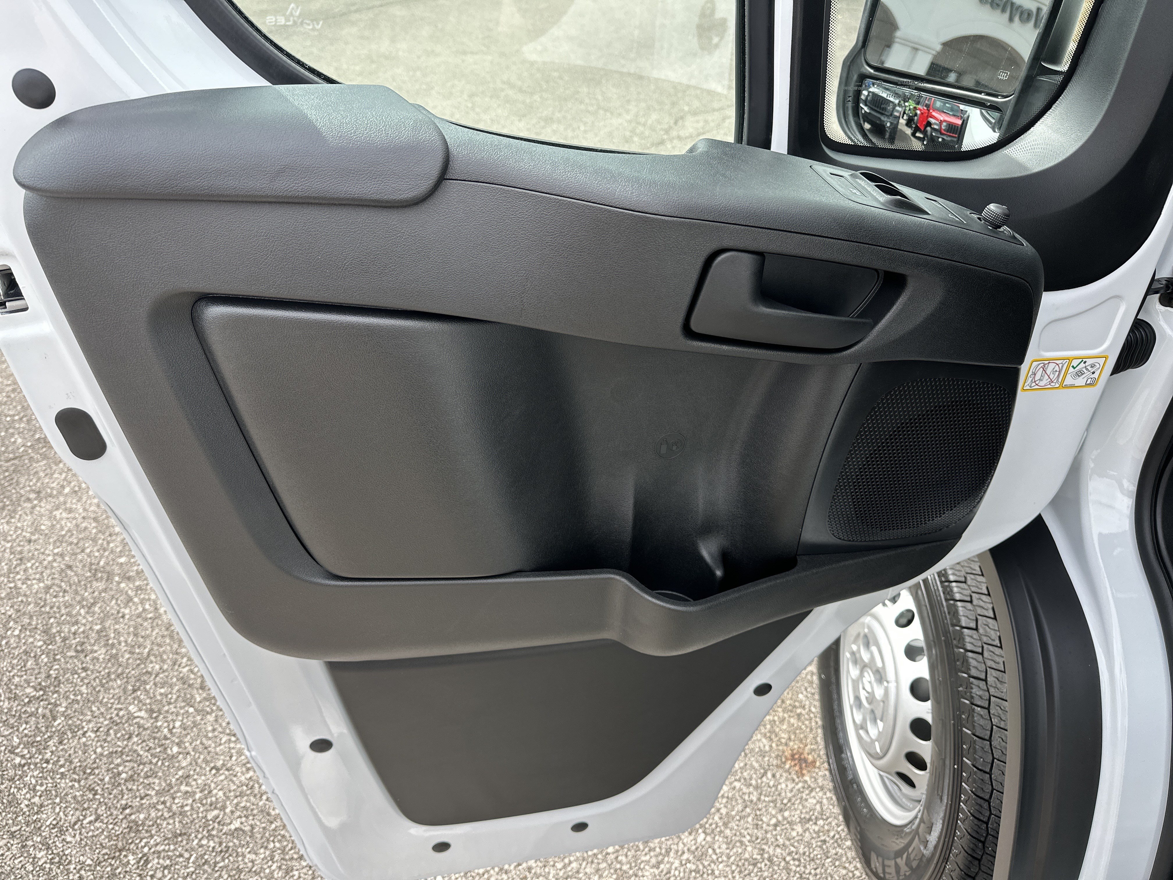 New 2026 RAM ProMaster 2500 w/ Safety Group FWD image 10
