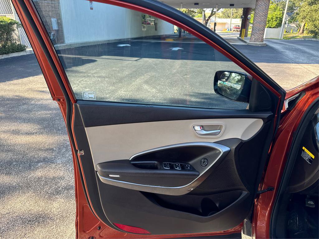 Used 2017 Hyundai Santa Fe Sport FWD image 21