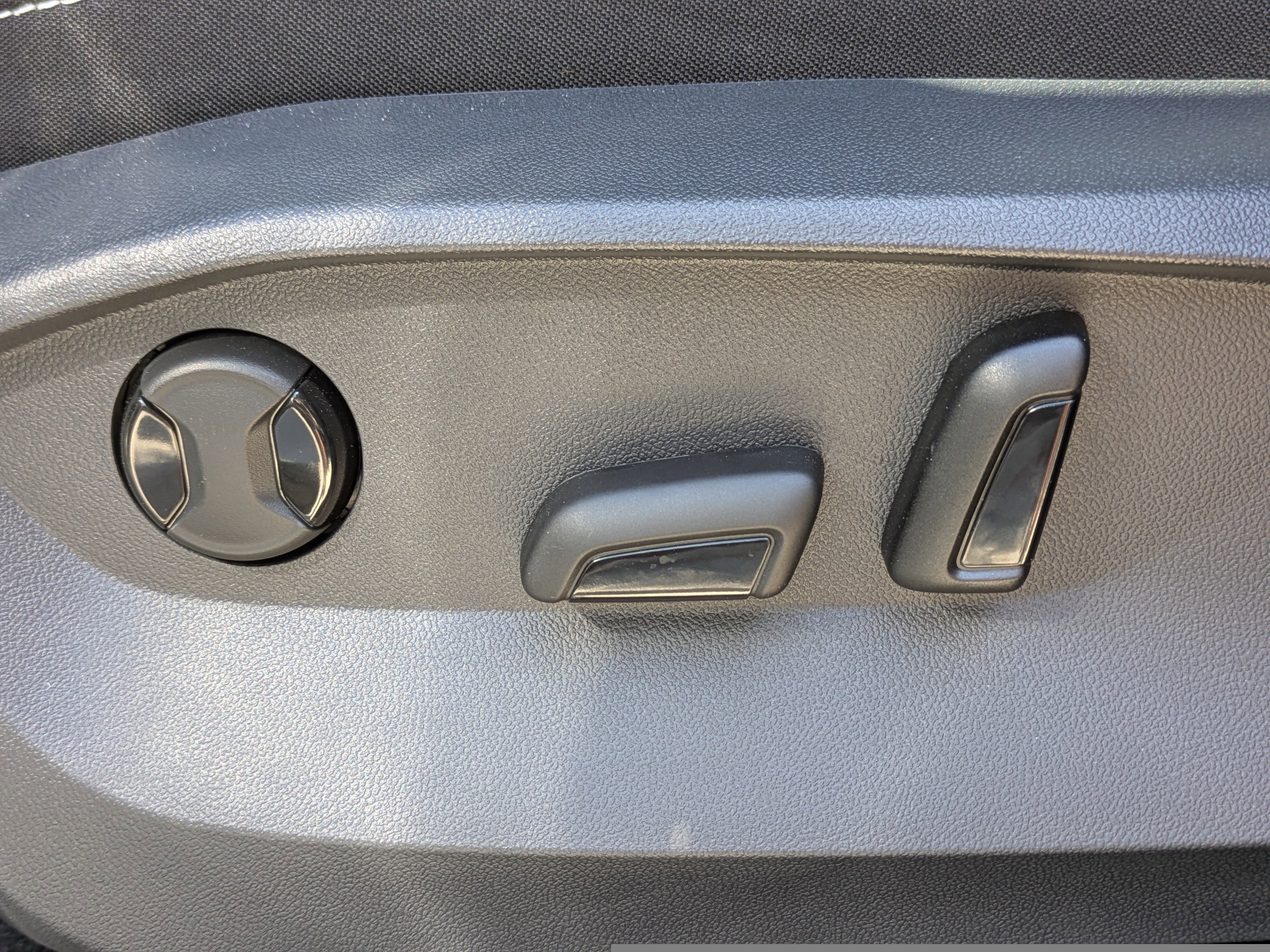New 2026 Volkswagen Taos SEL AWD/4WD image 20