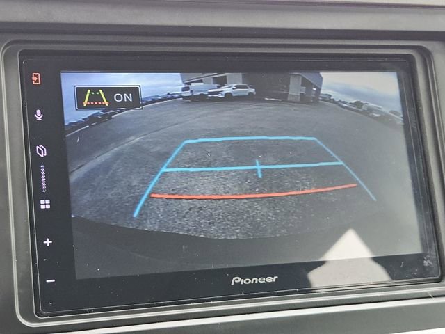 Used 2017 Toyota Tacoma SR5 w/ Tow Package RWD image 19