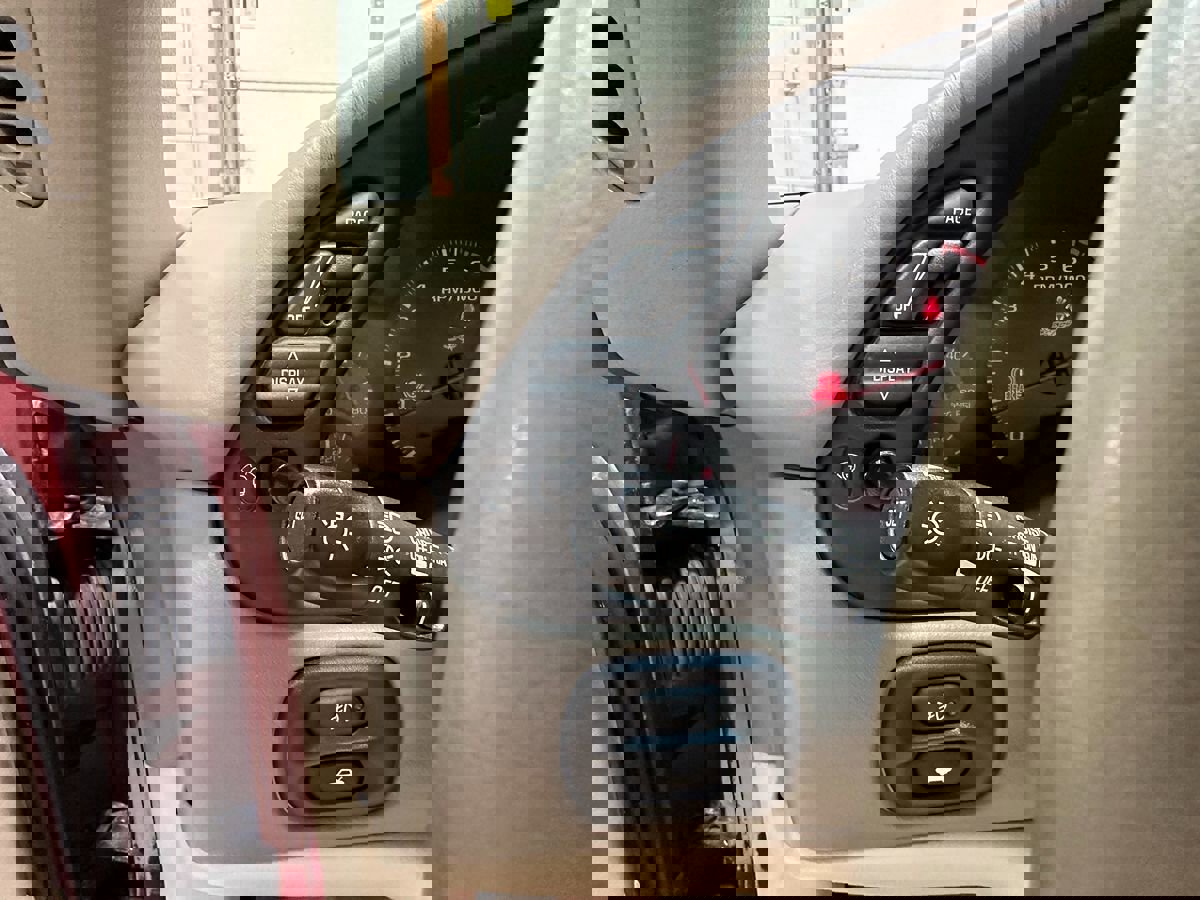 Used 2003 Chevrolet Corvette Convertible w/ Preferred Equipment Group1 image 21