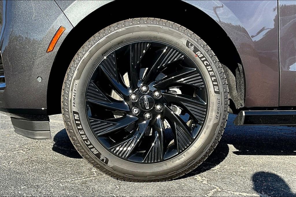 New 2025 Lincoln Navigator Reserve w/ Jet Appearance Package image 12