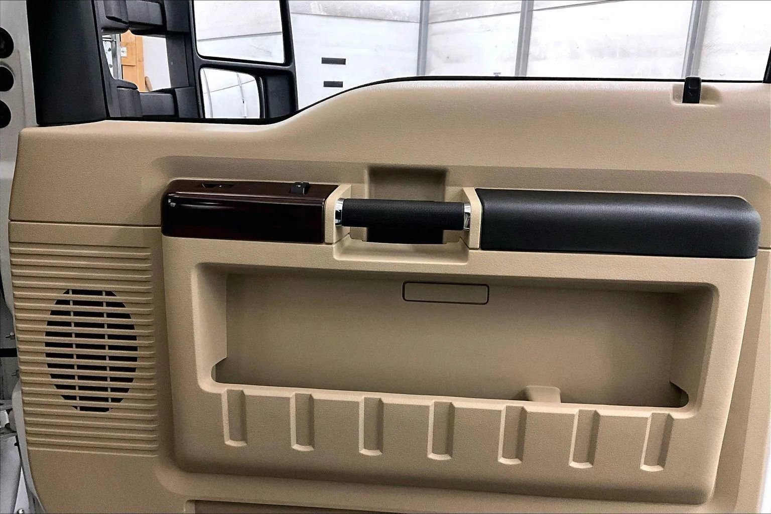 Used 2008 Ford F350 Lariat image 24