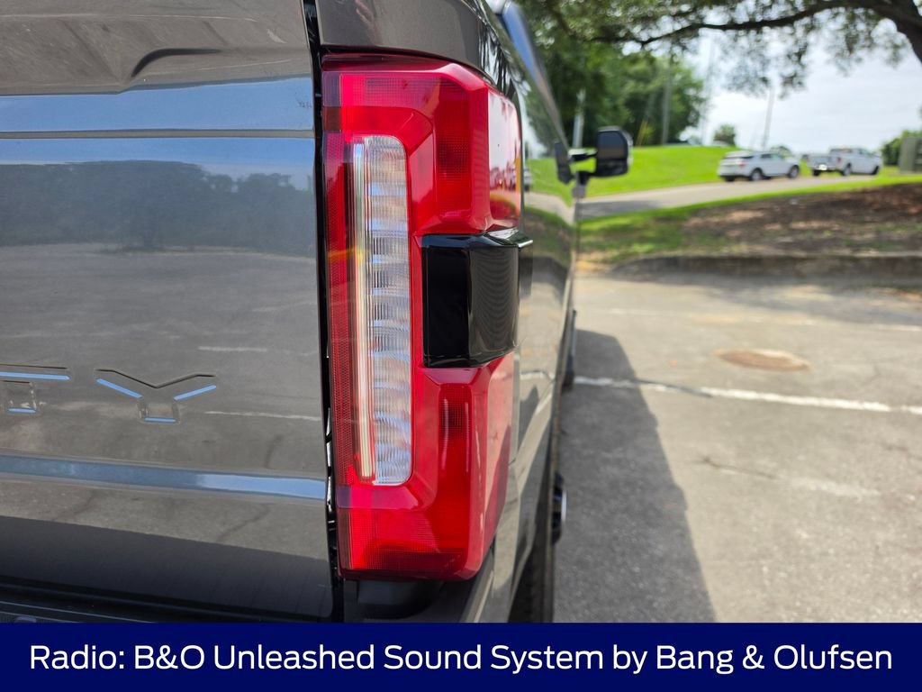 New 2026 Ford F250 Lariat w/ Black Appearance Package AWD/4WD image 12