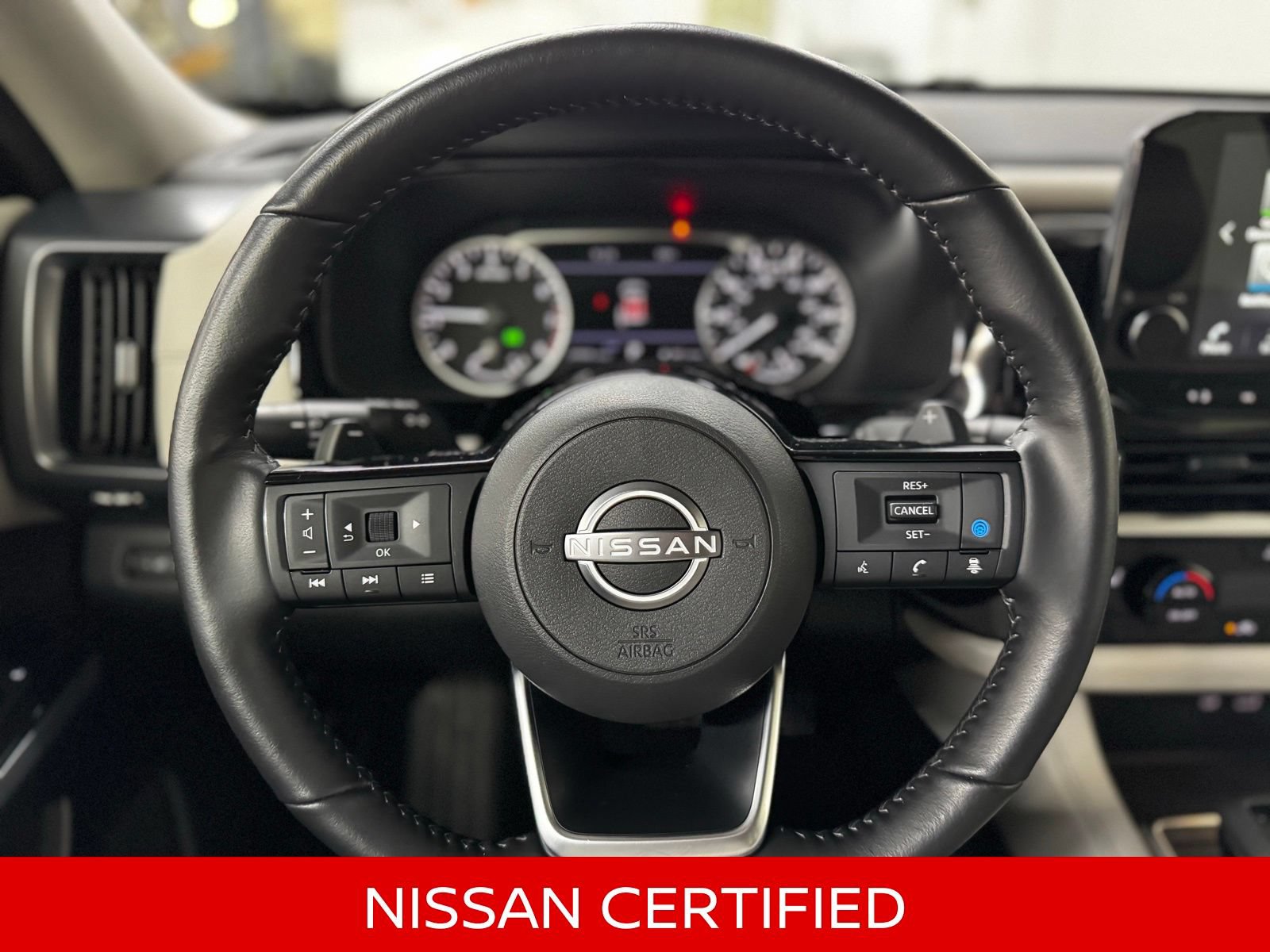 Certified 2025 Nissan Pathfinder SL AWD/4WD image 23