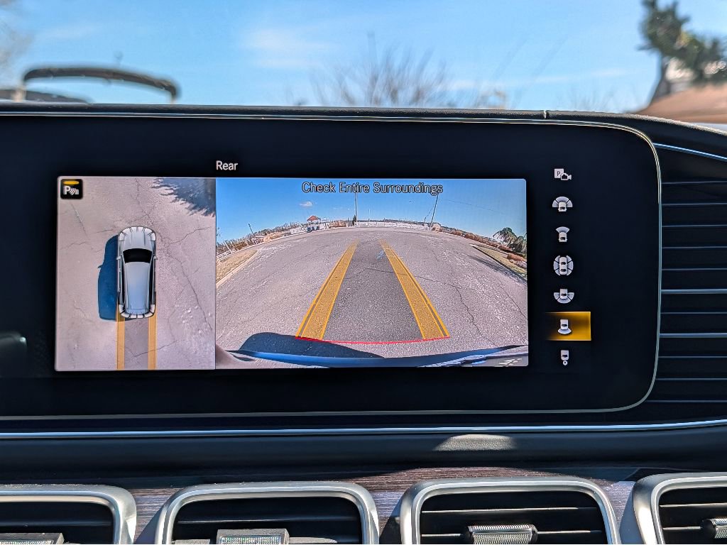 Used 2021 Mercedes-Benz GLS 63 AMG 4MATIC image 25