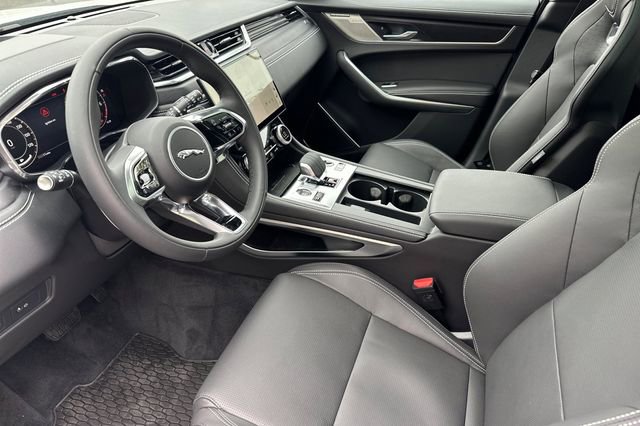 New 2026 Jaguar F-PACE R-Dynamic S AWD/4WD image 9