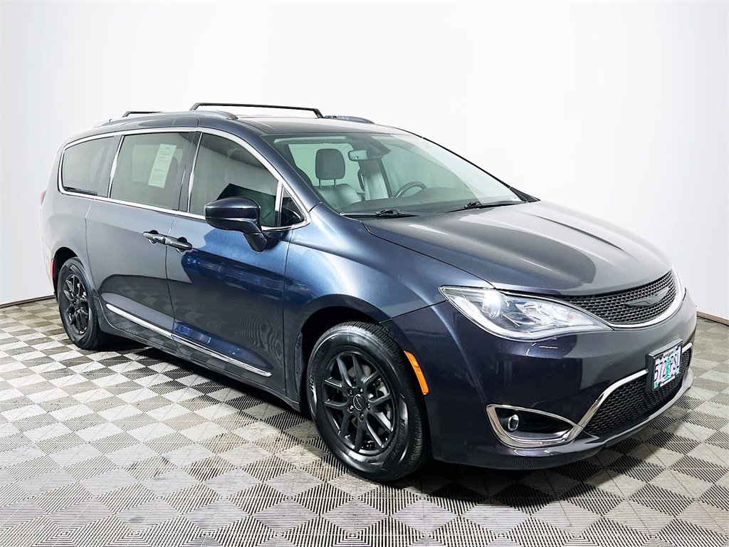 Used 2020 Chrysler Pacifica Touring-L
