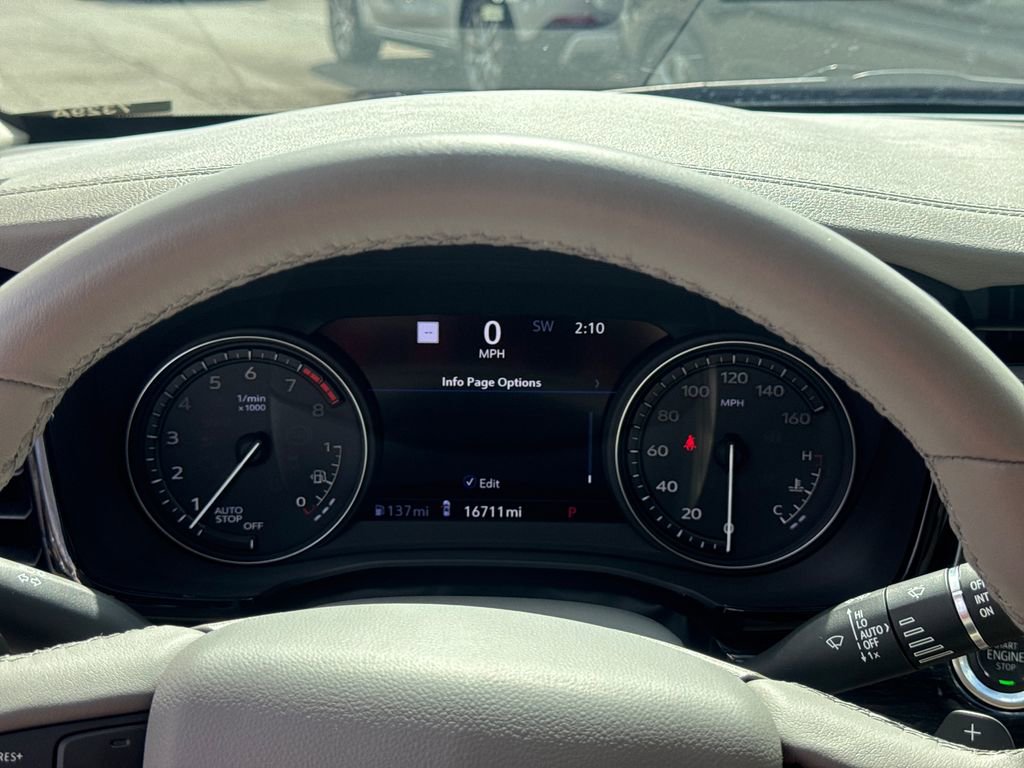 Used 2025 Cadillac XT6 Premium Luxury w/ Technology Package image 27