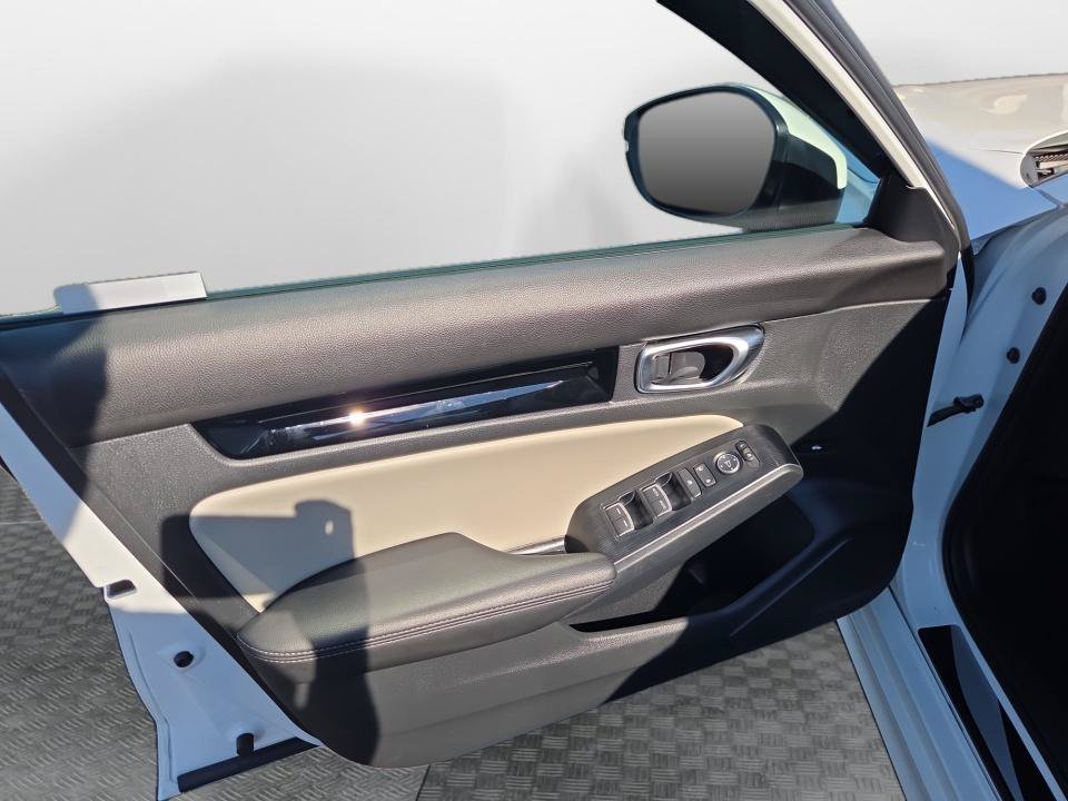 Certified 2023 Honda Civic Touring image 32
