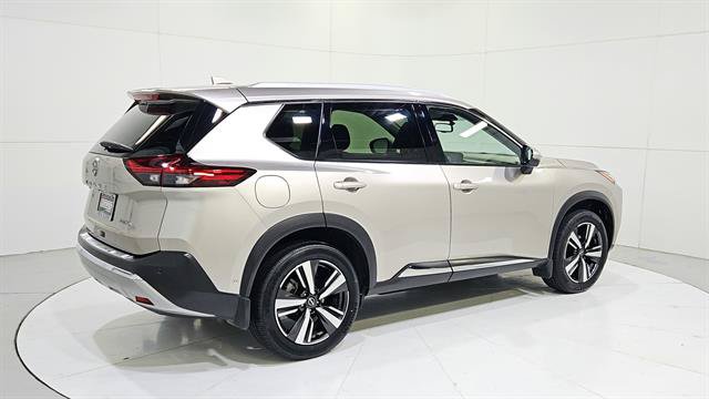 Certified 2023 Nissan Rogue Platinum FWD image 8