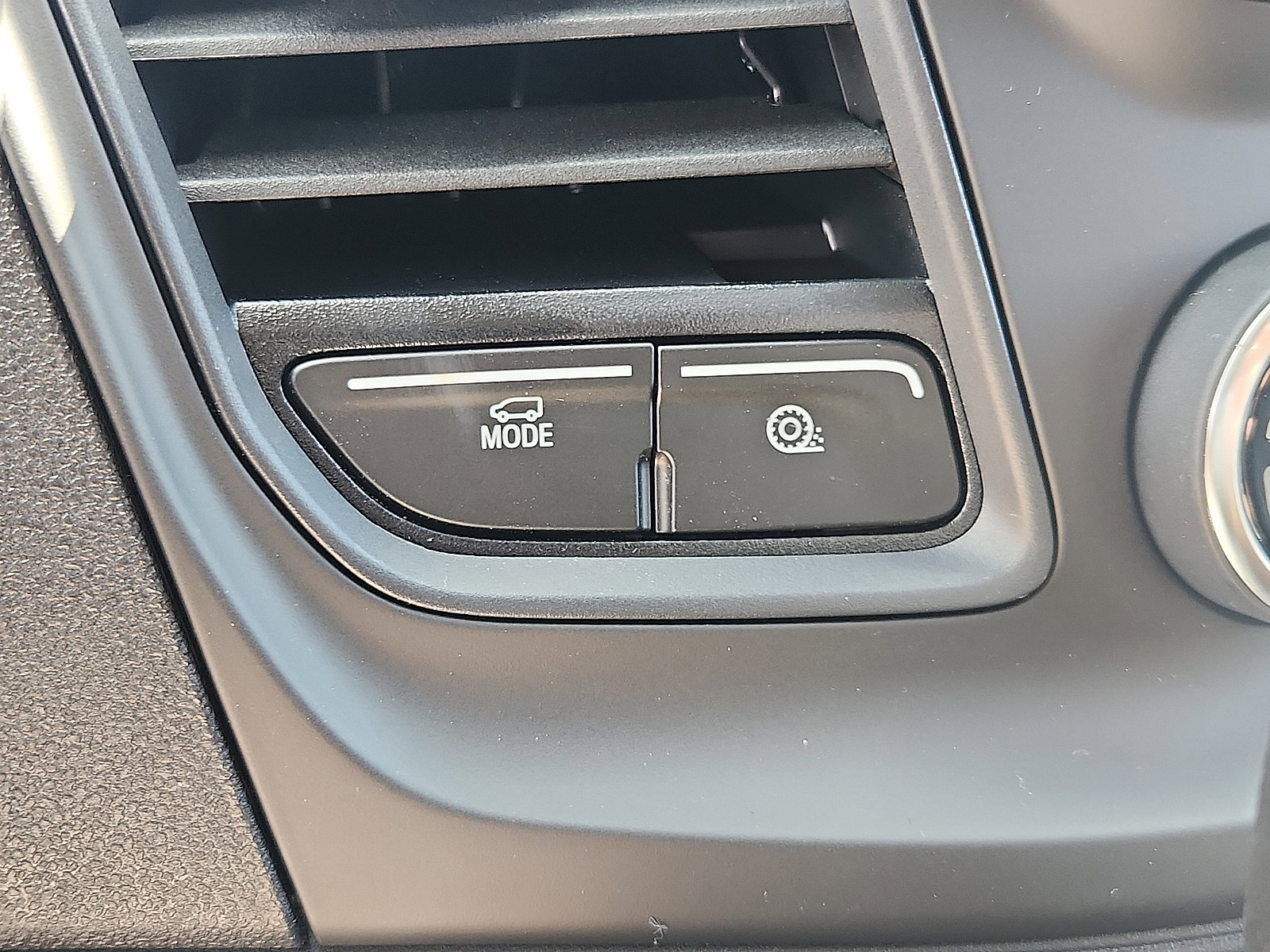 New 2025 Ford Transit 250 Low Roof AWD w/ Load Area Protection Package image 12