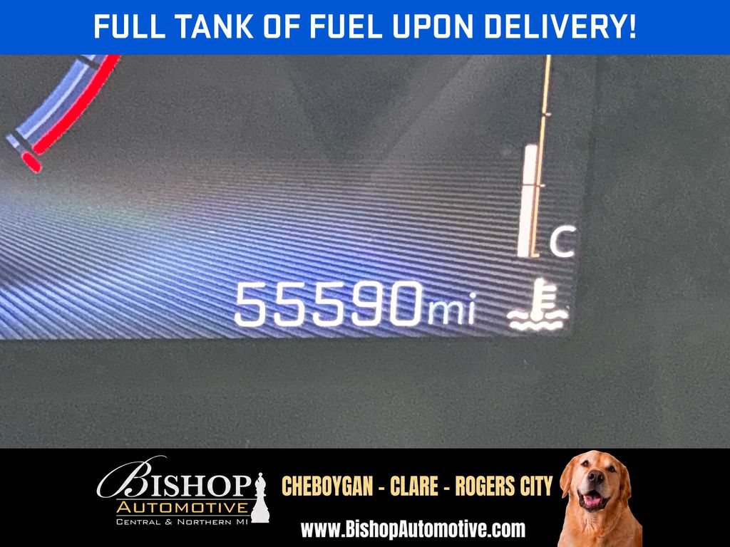 Used 2024 Chevrolet TrailBlazer LT AWD/4WD image 2