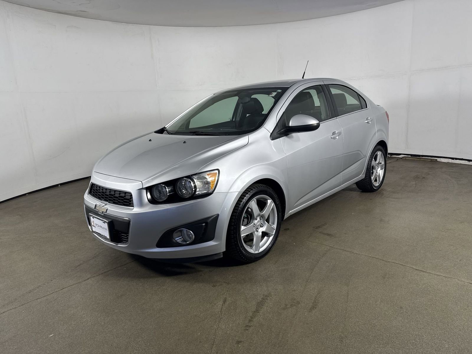 Used 2014 Chevrolet Sonic LTZ image 2