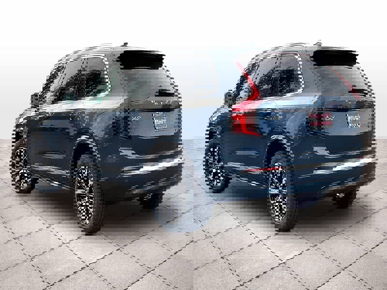 New 2026 Volvo XC90 B5 Core AWD/4WD image 3