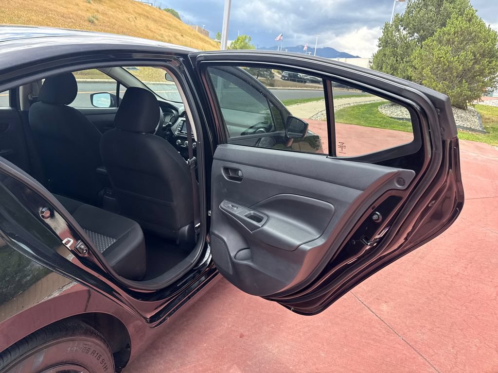 Used 2024 Nissan Versa S w/ Trunk Package FWD image 27