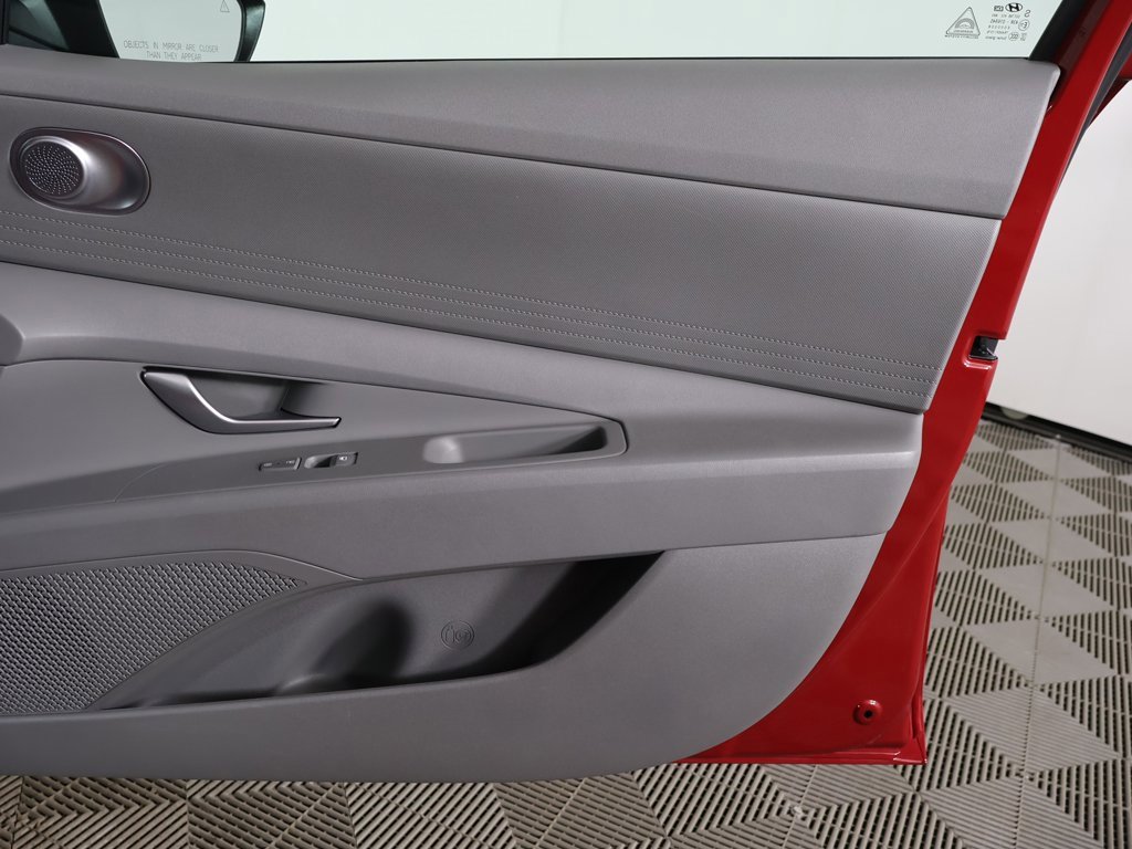 Certified 2023 Hyundai Elantra SEL image 20