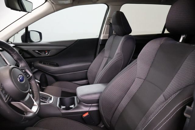 Certified 2025 Subaru Outback Premium AWD/4WD image 12