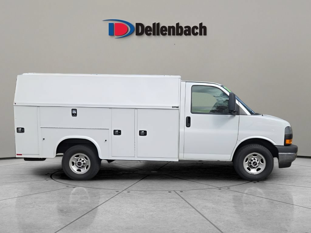 Used 2019 GMC Savana 3500 w/ Power Convenience Package RWD image 6