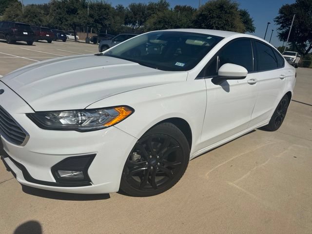 Used 2019 Ford Fusion SE w/ Equipment Group 151A FWD image 6