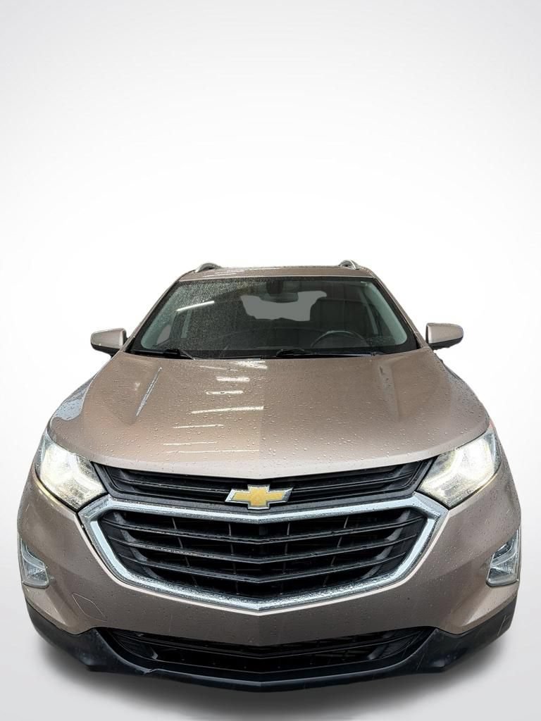 Used 2018 Chevrolet Equinox LT w/ Sun & Infotainment Package FWD image 12