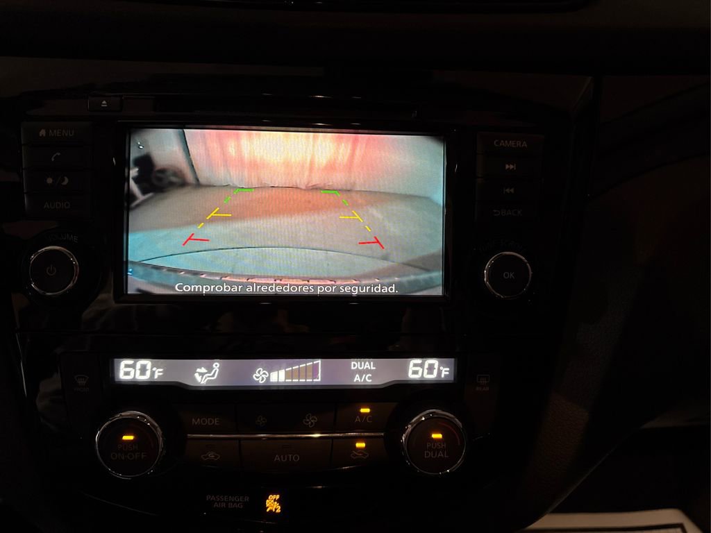 Used 2021 Nissan Rogue Sport SV FWD image 39