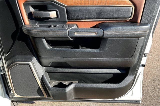 Used 2019 RAM 3500 Limited w/ Max Tow Package image 28