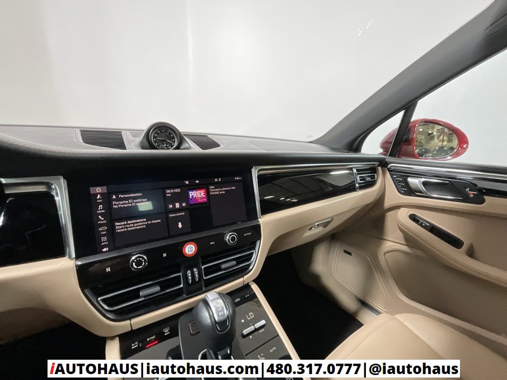 Used 2022 Porsche Macan S w/ Premium Package Plus image 28